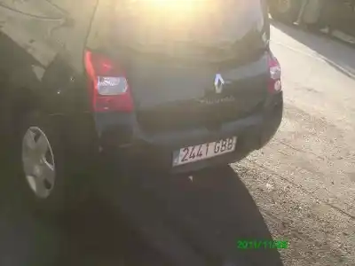 Scrapping Vehicle renault twingo dynamique of the year 2008 powered d4f772