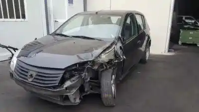 Scrapping Vehicle dacia sandero ii 1.2 of the year 2012 powered d4f732