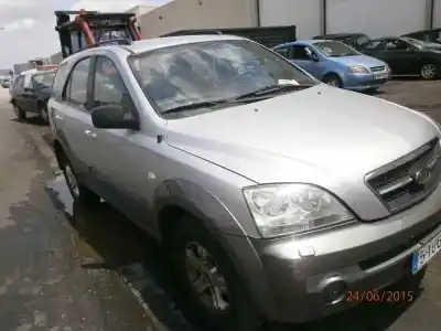Scrapping Vehicle KIA SORENTO I (JC) 2.5 CRDi of the year 2004 powered D4CB