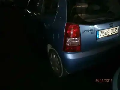 Sloopvoertuig kia picanto 1.1 active van het jaar 2005 aangedreven g4hg