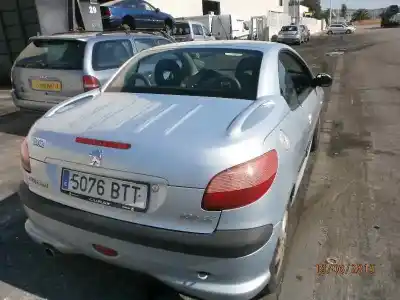 Veículo de Sucata peugeot 206 cc cc do ano 2002 alimentado nfu(tu5jp4)