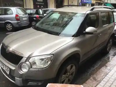 Sloopvoertuig skoda yeti (5l) 1.2 tsi van het jaar 2010 aangedreven cbzb