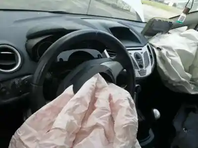 Veículo de Sucata ford fiesta (cb1) 1.4 tdci cat do ano 2012 alimentado kvja