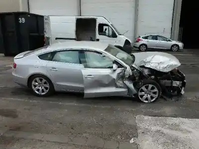 Veículo de Sucata audi a5 sportback (8t) 2.7 tdi do ano 2011 alimentado cgka