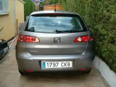 Veículo de Sucata seat ibiza (6l1) fresh do ano 2003 alimentado azq