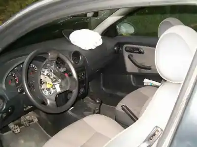 Veículo de Sucata seat ibiza (6l1) fresh do ano 2003 alimentado azq