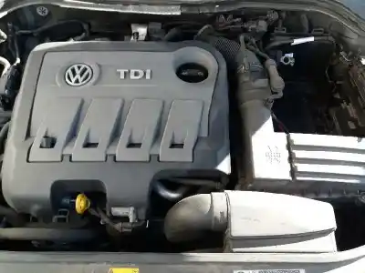 Véhicule à la ferraille volkswagen passat alltrack b7 (365) 2.0 tdi de l'année 2014 alimenté cffb
