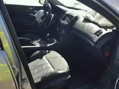 Veículo de Sucata opel insignia berlina excellence do ano 2013 alimentado a20dte /lhv