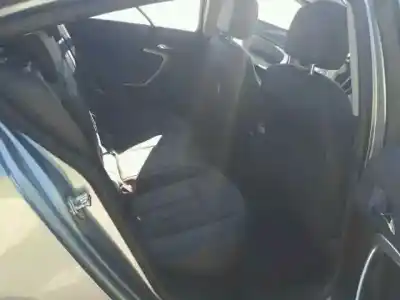 Veículo de Sucata opel insignia berlina excellence do ano 2013 alimentado a20dte /lhv