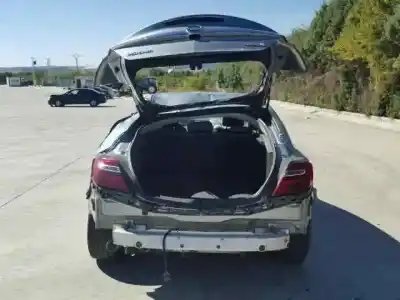 Veículo de Sucata opel insignia berlina excellence do ano 2013 alimentado a20dte /lhv