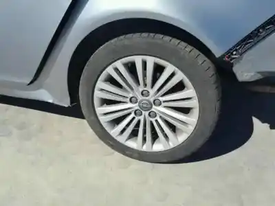 Veículo de Sucata opel insignia berlina excellence do ano 2013 alimentado a20dte /lhv