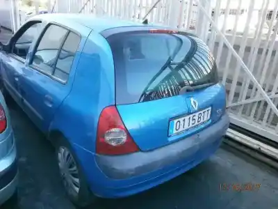 Veículo de Sucata renault clio ii fase ii (b/cb0) 1.2 16v do ano 2002 alimentado d4f b7