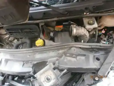 Veículo de Sucata renault trafic ii autobús (jl) 2.0 dci 115 do ano 2011 alimentado m9r786