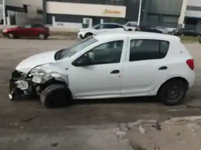 Scrapping Vehicle dacia sandero ii 1.2 of the year 2016 powered d4f