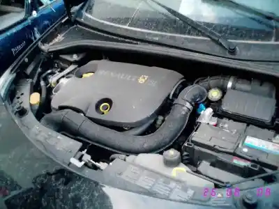Veicolo di demolizione renault clio iii confort expression dell'anno 2005 alimentato k9k766
