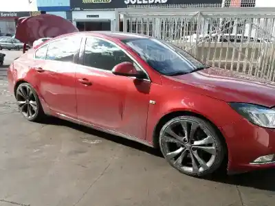 Veículo de Sucata opel insignia berlina sport 4x4 do ano 2009 alimentado a20nht