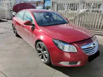Veículo de Sucata opel insignia berlina sport 4x4 do ano 2009 alimentado a20nht