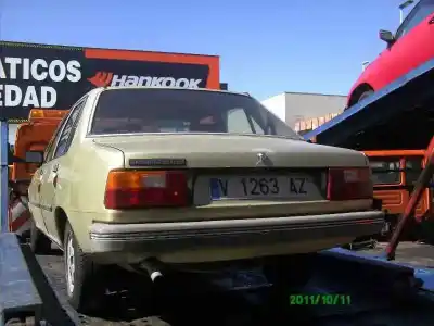 Veículo de Sucata renault 18 2.1 diesel do ano 1982 alimentado j8s711