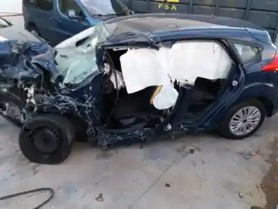 Veículo de Sucata ford focus iii turnier 1.5 tdci do ano 2017 alimentado 