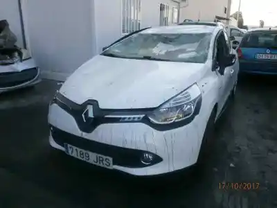 Vehículo de desguace RENAULT CLIO IV 0.9 del año 2016 con motor H4B408