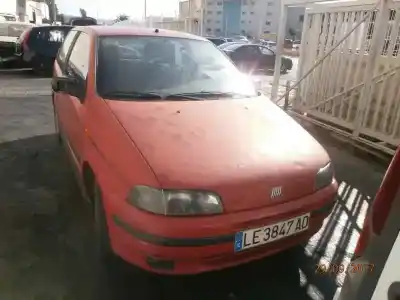 Veicolo di demolizione FIAT PUNTO BERLINA (176) 1.2 CAT dell'anno 1998 alimentato 176B9000