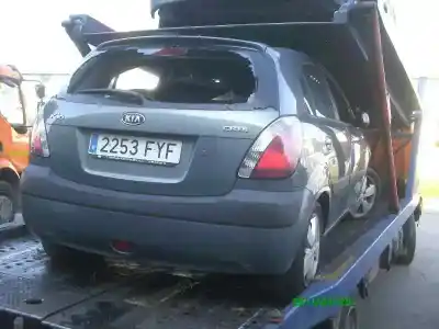 Vehicul casat kia rio 1.5 crdi ex2 al anului 2007 alimentat d4fa