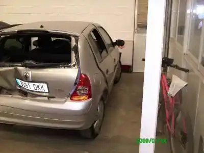 Утилизация автомобиля otras marcas clio ii fase ii (b/cb0) authentique confort года 2005 питание d4fg722
