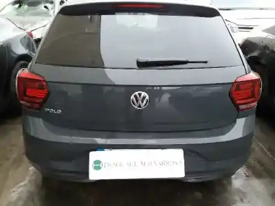 Veicolo di demolizione volkswagen                                         polo                                                                                                                                                                                                                                                       1.0 tsi                                                                                                                                                                                                                                                    dell'anno 2019 alimentato dkla