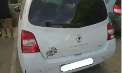 Veículo de Sucata renault twingo (co6) 1.2 alize do ano 2011 alimentado d4f772