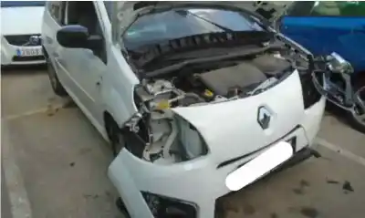 Veículo de Sucata renault twingo (co6) 1.2 alize do ano 2011 alimentado d4f772