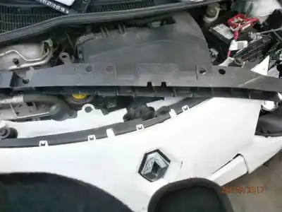 Veículo de Sucata renault twingo (co6) 1.2 alize do ano 2011 alimentado d4f772