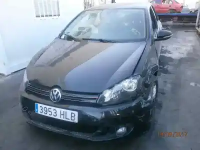 Vehículo de desguace VOLKSWAGEN GOLF VI (5K1) Sport del año 2011 con motor CAYC