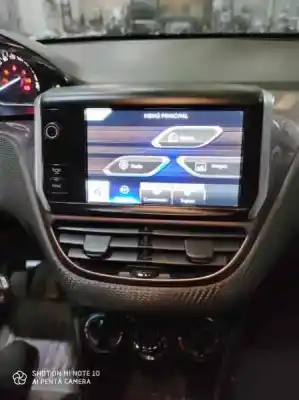 Veículo de Sucata peugeot 2008 i (cu_) 1.2 vti do ano 2014 alimentado hm01