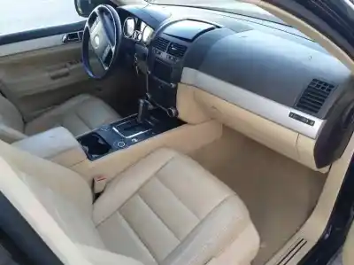 Здавання транспортного засобу volkswagen touareg (7la, 7l6, 7l7) 3.0 v6 tdi року 2006 потужний bks
