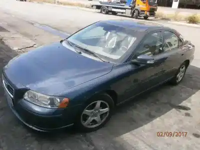 Vehículo de desguace VOLVO S60 BERLINA 2.4 D del año 2009 con motor D5244T7