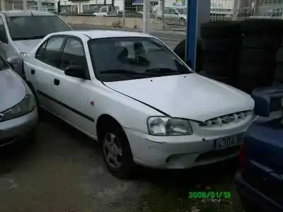 Vehículo de desguace HYUNDAI ACCENT (LC) GLS del año 2001 con motor G4EA