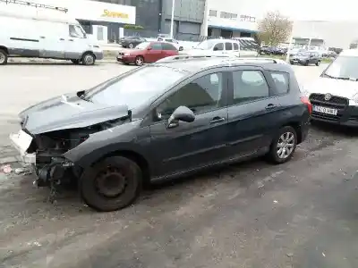 Veículo de Sucata peugeot 308 sw 1.6 hdi fap do ano 2012 alimentado 9h05