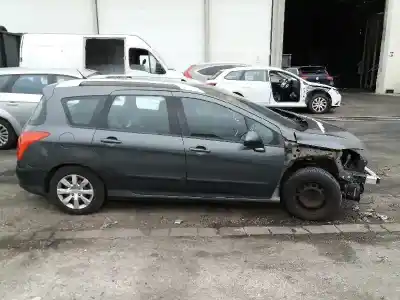 Veículo de Sucata peugeot 308 sw 1.6 hdi fap do ano 2012 alimentado 9h05