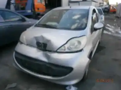 Verschrottungsfahrzeug PEUGEOT 107 1.0 CAT (384F) des Jahres 2008 angetrieben 1KR