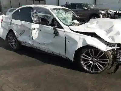 Veículo de Sucata bmw serie 3 lim. (f30) 320d do ano 2015 alimentado n47d20c