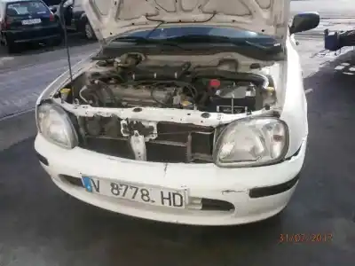 Scrapping Vehicle nissan micra ii (k11) 1.3 i 16v of the year 2000 powered 