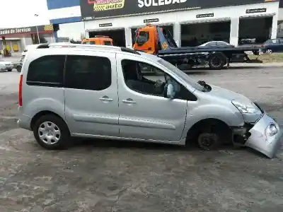 Veículo de Sucata peugeot partner kombi 1.6 16v hdi fap do ano 2012 alimentado 9h06