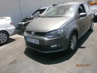 Veículo de Sucata volkswagen polo v (6r1, 6c1) 1.4 tdi do ano 2015 alimentado cus