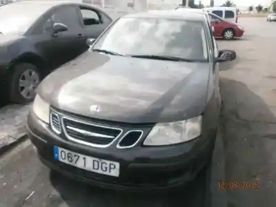 Veículo de Sucata SAAB 9-3 BERLINA 1.9 TiD Linear (I/D) do ano 2005 alimentado 