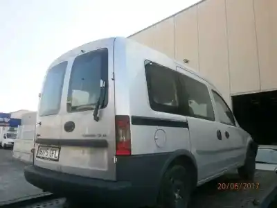 Veículo de Sucata opel combo 1.7 16v di cat (y 17 dtl / lk8) do ano 2003 alimentado 