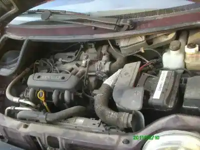 Veicolo di demolizione renault twingo (co6) 1.2 (c066/67/68) 58 cv / 43 kw dell'anno 2000 alimentato d7f