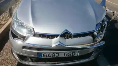 Veículo de Sucata citroen c5 berlina 2.0 16v cat (rfj / ew10a) do ano 2009 alimentado rfj