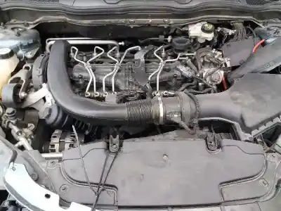 Veículo de Sucata volvo v40 2.0 diesel cat do ano 2012 alimentado d5204t6