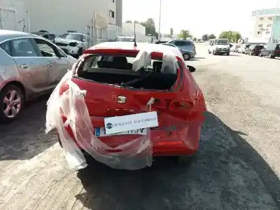 Veículo de Sucata seat leon (1p1) 1.6 tdi 90 cv / 66 kw do ano 2012 alimentado cay