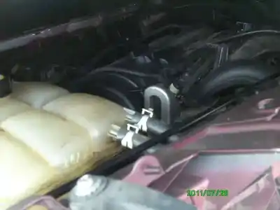 Veículo de Sucata ford focus berlina (cap) ghia do ano 2005 alimentado hwda